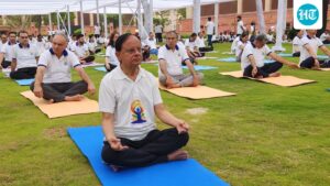 pk-mishra,-principal-secretary-to-prime-minister-modi,-joins-the-yoga-day-session-at-seva-tirth