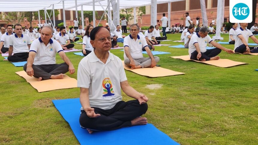 pk-mishra,-principal-secretary-to-prime-minister-modi,-joins-the-yoga-day-session-at-seva-tirth
