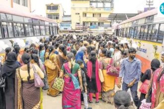 karnataka-plans-smart-cards-to-curb-fraud-in-free-bus-travel-in-shakti-scheme