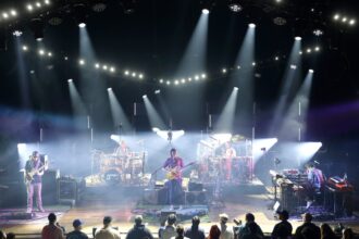 a-concertgoer-dies-after-an-apparent-fall-at-madison-square-garden