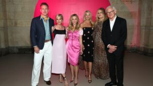 ‘legally-blonde’-stars-reunite-for-first-time-in-25-years-ahead-of-‘elle’-prequel-series