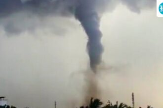 the-video-shows-a-tornado-like-storm-in-thoothukudi-in-tamil-nadu;-met-office-says-‘bad-weather’