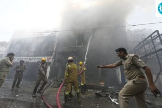 lucknow-fire-news-live-updates:-15-dead,-many-trapped-in-aliganj-fire;-firefighters-and-police-continue-rescue-work