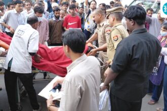 15-dead,-prime-minister-announces-a-reward-of-2-lakh-indian-rupees,-and-yogi-summarizes-aligarh-visit:-highlights-of-the-lucknow-fire