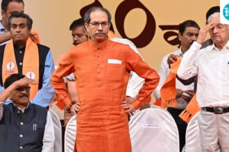 big-blow-for-uddhav-thackeray-as-six-rebel-ubt-mps-officially-join-shiv-sena-from-shinde:-‘operation-tiger-a-success’