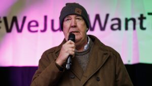 jeremy-clarkson’s-battle-against-prostate-cancer:-health-updates