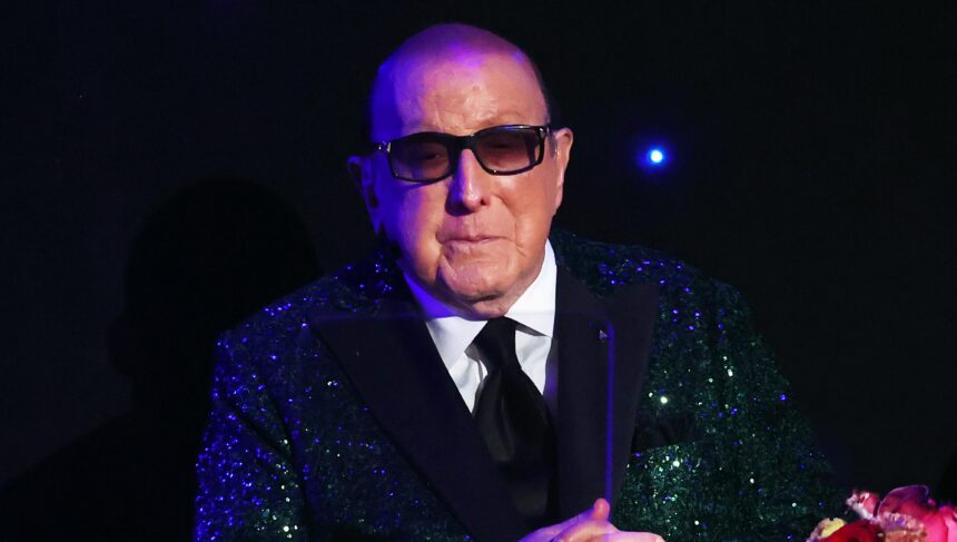 clive-davis-net-worth:-how-much-money-the-record-producer-has-made