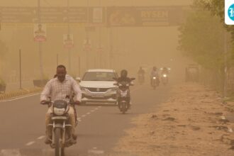 huge-dust-storm-hits-gurugram,-delhi,-noida;-imd-issues-orange-alert-for-parts-of-ncr