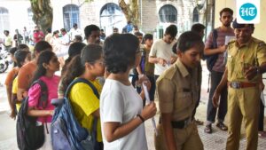 absence-of-neet-students-who-are-late-in-the-exam-is-sparking-a-tussle-between-the-bjp-and-kunj.-bengaluru-police-is-verifying-the-facts