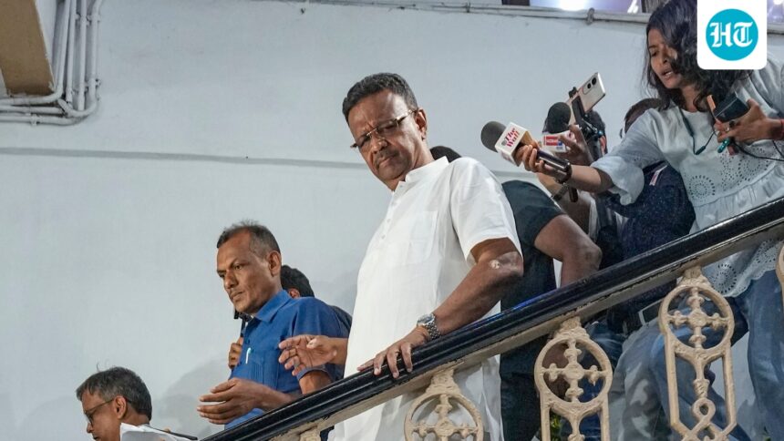 tmc-expels-farhad-hakim,-arup-roy-and-6-others-after-rebel-faction-exposes-parallel-leadership