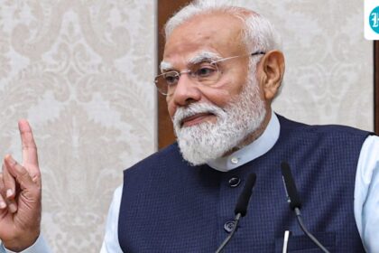 pm-modi-meets-president-amid-hullabaloo-of-cabinet-reshuffle,-focus-on-3-things:-dissidents,-border-demarcation,-and-punjab