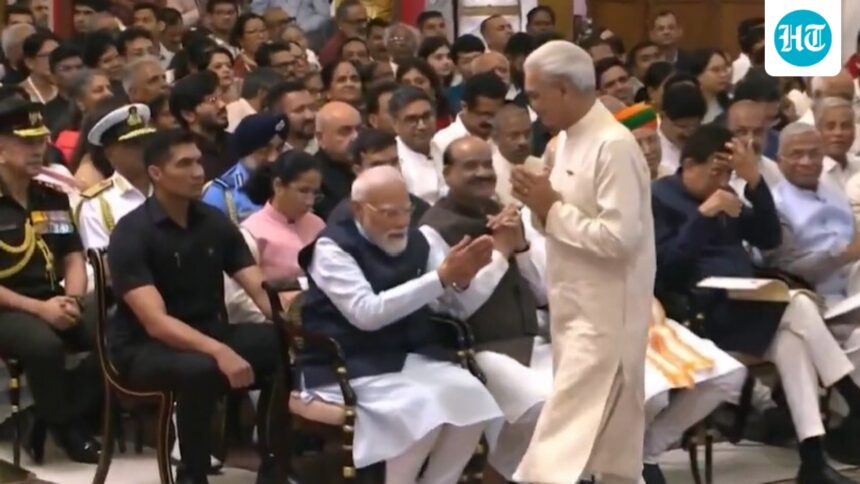 im-over-80-actor-anil-kumar-rastogi-slams-trolls-over-weird-moment-with-pm-modi-at-padma-awards-ceremony | GIBN i’m-over-80:-actor-anil-kumar-rastogi-slams-trolls-over-weird-moment-with-pm-modi-at-padma-awards-ceremony