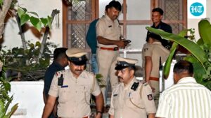 a-up-man-has-been-arrested-in-karnataka-on-suspicion-of-his-terrorist-links-and-contacts-in-pakistan