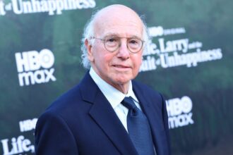 larry-david-talks-new-‘curb’-ish’-series-‘life,-larry-and-the-pursuit-of-unhappiness’,-pushing-obama-to-action-and-choosing-to-oppose-bernie-sanders-revival