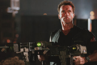‘eraser’-at-30:-director-chuck-russell-explains-how-‘mission:-impossible’-triggered-a-major-rewrite-mid-shoot