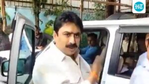 “he-will-beat-you-up”:-rebel-sena-mp-(ubt)-loses-his-temper-and-threatens-the-reporter-over-the-question