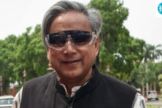 ‘a-ridiculous-legal-paradox’:-shashi-tharoor-questions-center-on-passport-‘not-proof-of-citizenship’,-introduces-aadhaar-reform