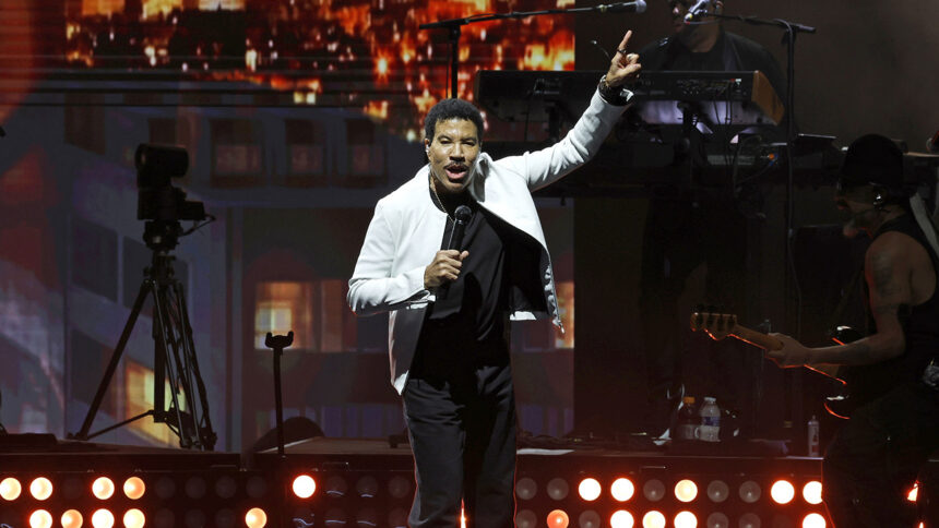 lionel-richie-postpones-his-next-two-concerts-after-falling-ill-during-the-opening-night-show