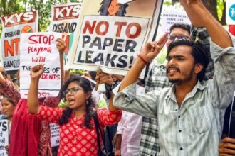 amid-neet-backlash,-govt-under-fire-over-maharashtra-tet-2026-paper-leak:-‘is-there-any-exam-left?’