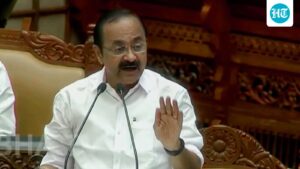 kerala-cm-vd-satheesan-caught-in-controversy-over-‘refusal’-to-declare-public-holiday,-minister-says-‘out-of-context’