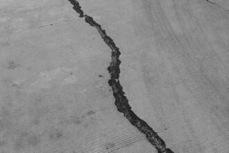 tremors-were-felt-in-delhi-and-jammu-and-kashmir-after-a-6.2-magnitude-earthquake-in-afghanistan