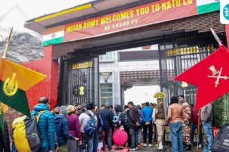 indians-stranded-in-nepal-without-china’s-permission-for-kailash-mansarovar-yatra,-mea-issues-warning:-‘verify-tour-operator’