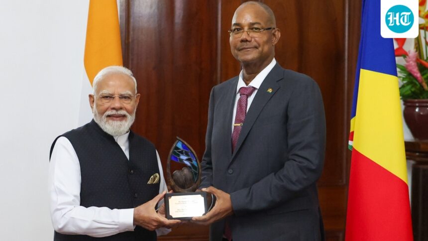 prime-minister-modi-receives-seychelles’-highest-environmental-award,-‘guardian-of-the-blue-horizon’