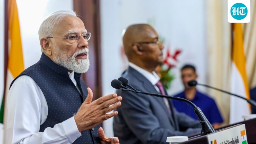 from-garba-to-motia,-from-samosa-to-chutney:-pm-modi-celebrates-‘creole-spirit’-in-historic-speech-in-seychelles