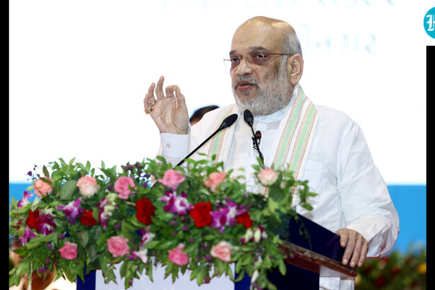amit-shah-launches-pm-family-care-tracker-pilot,-health-passport-in-gandhinagar