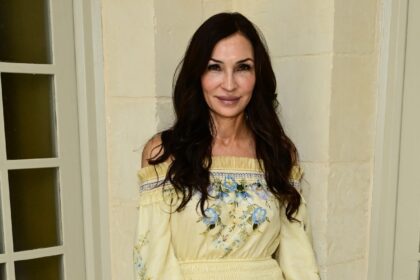 famke-janssen-auditions-for-bond’s-unnerving-performance,-breaking-ribs-during-pierce-brosnan’s-fight-scene