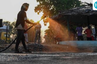 from-the-heart-of-the-maoists-to-the-bridges-of-hope:-abu-jahmad-in-chhattisgarh-reconnects-with-the-outside-world
