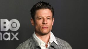 james-norton-takes-over-“hamlet”-in-thomas-ostermeier’s-upcoming-west-end-production