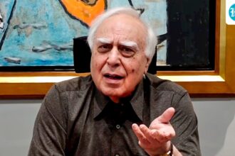 ‘ram-ko-loota,-desh-ko-loota’:-kapil-sibal-takes-dig-at-bjp-over-ram-temple-donation-row
