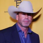 taylor-sheridan-speaks-candidly-about-critics-and-prominent-executives:-‘i’m-not-trying-to-win-an-emmy’