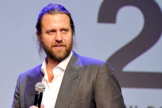 director-karl-reinsch-has-been-sentenced-to-30-months-in-prison-for-defrauding-netflix-of-$11-million