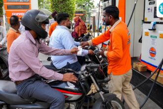 the-cost-of-indian-oil-imports-falls-below-$70,-for-the-first-time-since-the-start-of-the-war-on-iran.-but-a-reduction-in-gasoline-and-diesel-prices-is-unlikely