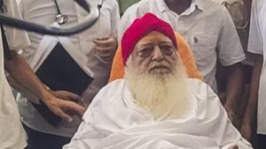 no-bail-for-asram-now:-supreme-court-seeks-state-response-on-rape-conviction-appeal