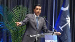 ‘don’t-believe-me?’-ask-jaishankar:-indian-us-congressman-ro-khanna-on-trump’s-disruption-of-india-us-relations