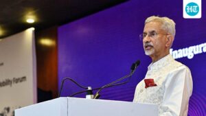 india-must-prepare-workforce-for-emerging-sectors-and-traditional-fields:-jaishankar