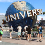 moody’s-puts-comcast’s-debt-rating-under-review-amid-nbcuniversal-spin-off-plans