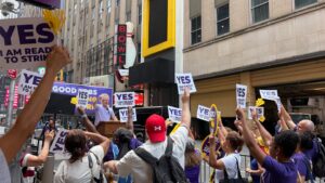 broadway-sanitation-workers-vote-to-strike:-‘what-this-fight-boils-down-to-is-respect’