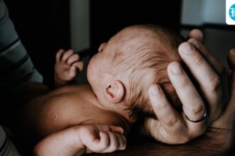 tennessee-woman-dies-after-giving-birth,-cops-arrest-husband,-investigate-‘youtube-tips-for-natural-birth’