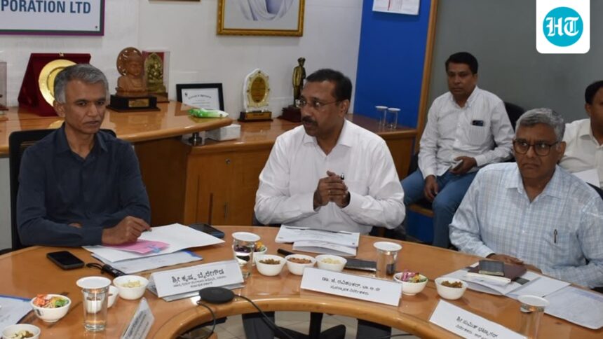 bengalurus-new-development-minister-is-everywhere-is-krishna-bhair-gowdas-entry-too-late-to-save-the-city | GIBN bengaluru’s-new-development-minister-is-everywhere.-is-krishna-bhair-gowda’s-entry-too-late-to-save-the-city?