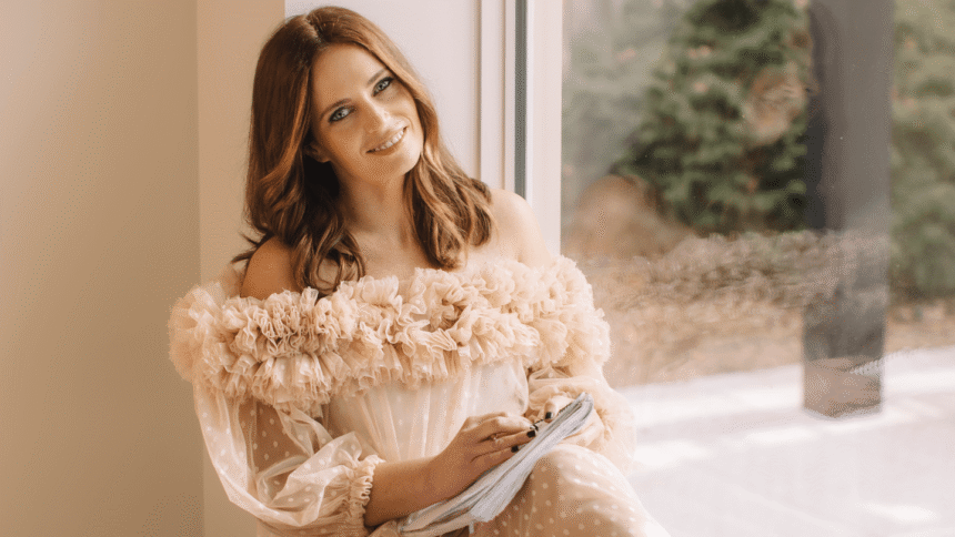 a-little-burnout-and-a-lot-of-lakeside-love,-how-carley-fortune-became-canada’s-summer-romance-darling