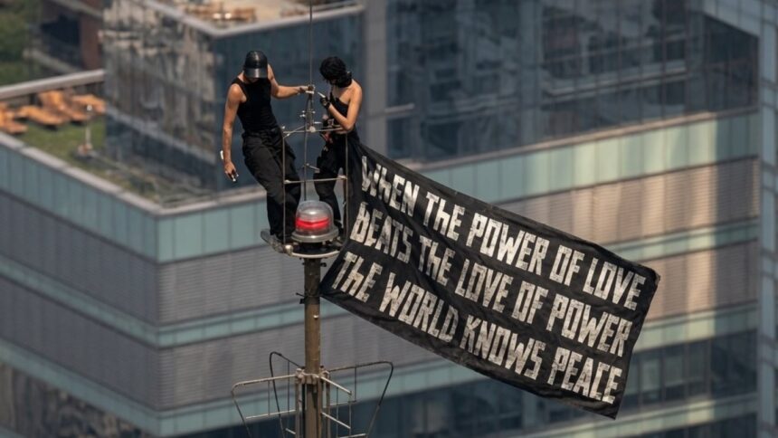 new-heights-netflixs-daredevil-couple-get-engaged-on-top-of-the-empire-state-building | GIBN new-heights:-netflix’s-daredevil-couple-get-engaged-on-top-of-the-empire-state-building