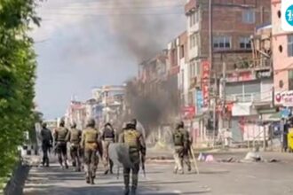 protesters-set-fire-to-a-vehicle-in-east-imphal-as-tensions-rise-in-manipur
