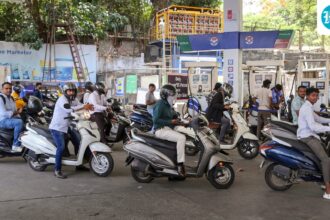 will-gasoline-and-diesel-prices-drop-soon?-the-government-answers-a-big-question-amid-the-decline-in-crude-oil-prices