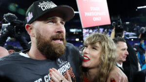 a-look-into-taylor-swift-and-travis-kelce’s-love-story,-from-friendship-bracelet-to-engagement