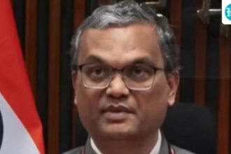 the-center-reviews-the-appointment-of-head-of-cbse-and-appoints-additional-fees
