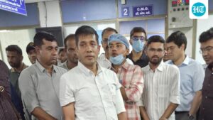 ahmedabad-jcp-shoots-al-tarikh-newspaper-in-self-defense-after-knife-attack